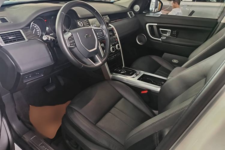 Used Land Rover Discovery Sport 2018 240 PS HSE Version
