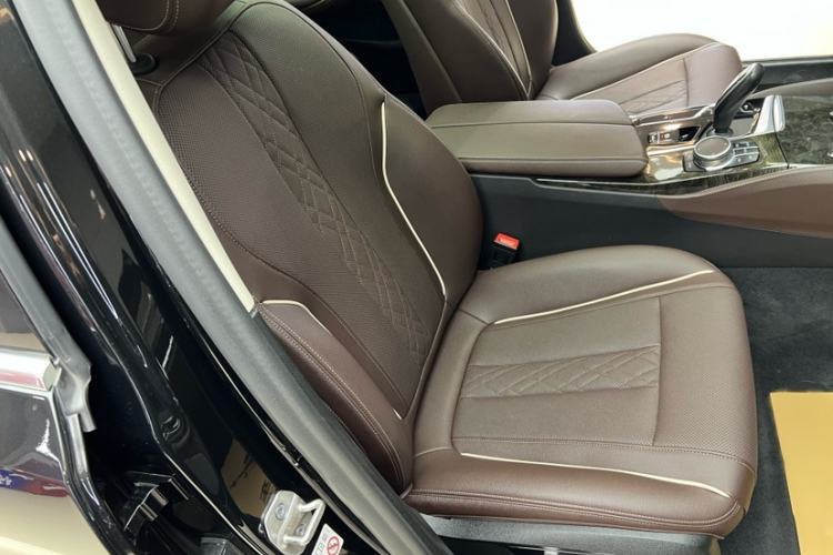 Used BMW 5 Series 2021 Updated Version 525Li Luxury Package
