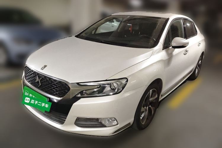 Used DS 5LS 2014 1.6T Luxury Edition THP160