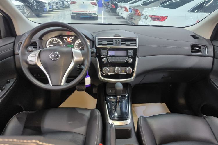 Used Nissan Tiida 2024 1.6L CVT Cool Dynamic Edition