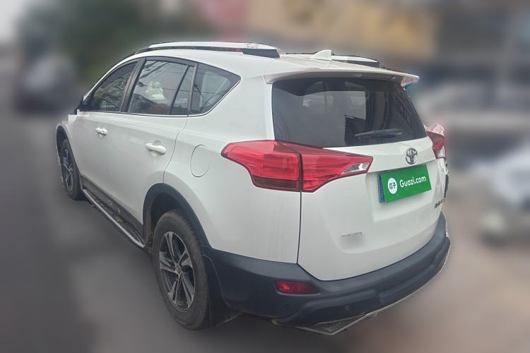 Used Toyota RAV4 2015 2.0L CVT Two-Wheel Drive Fashion Edition
