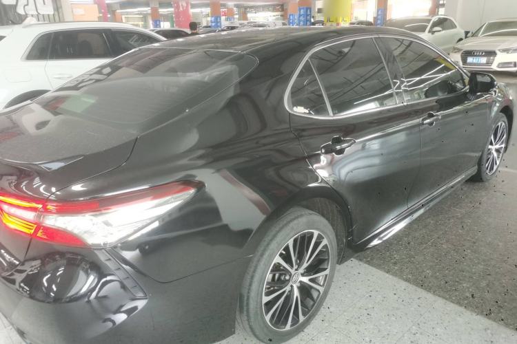 Used Toyota Camry 2019 2.5S FENGSHANG Version China VI Standard
