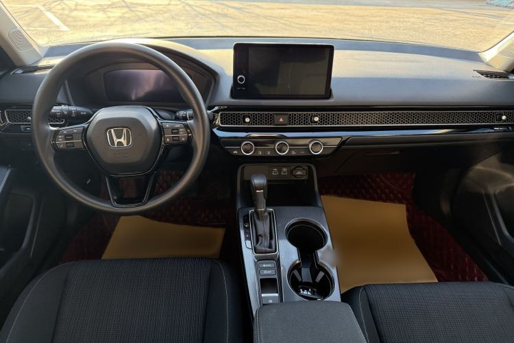 Used Honda Civic 2023 240TURBO CVT Dynamic Edition
