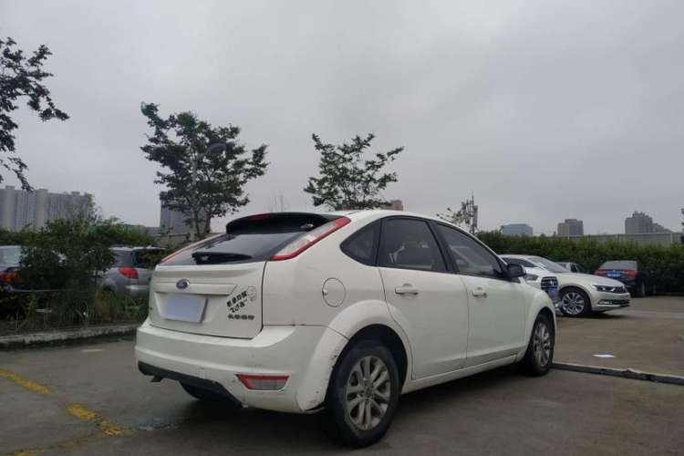 Used Ford Focus 2013 Hatchback Classic 1.8L Automatic Base Model
