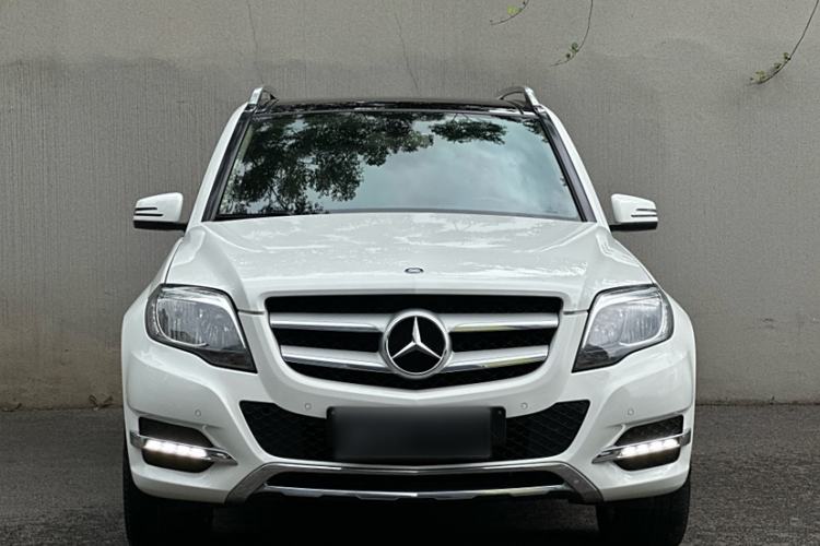 Used Mercedes-Benz GLK-Class 2013 GLK 300 4MATIC Dynamic Sunroof Model
