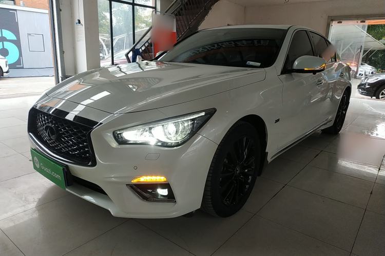 Used Infiniti Q50L 2018 2.0T Enjoyment Version China VI Standard
