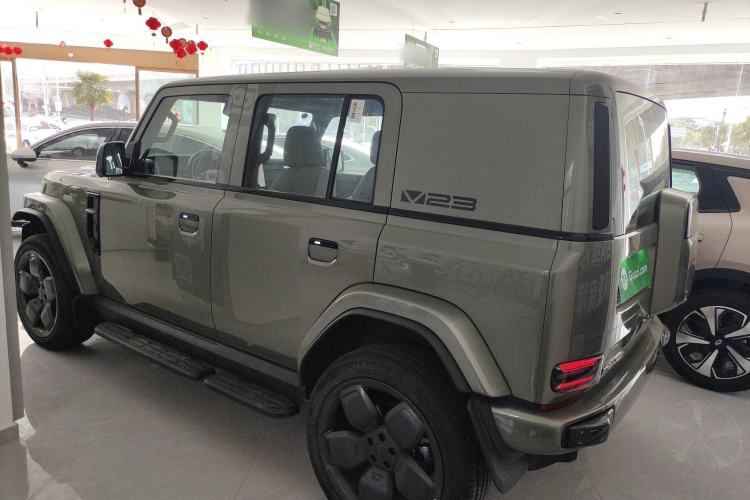 Used  V23 2025 501 Four-Wheel Drive Intelligent Driving Version
