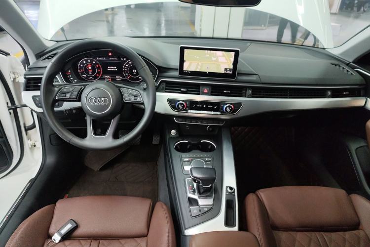 Used Audi A4L 2019 40 TFSI Fashion Version China V
