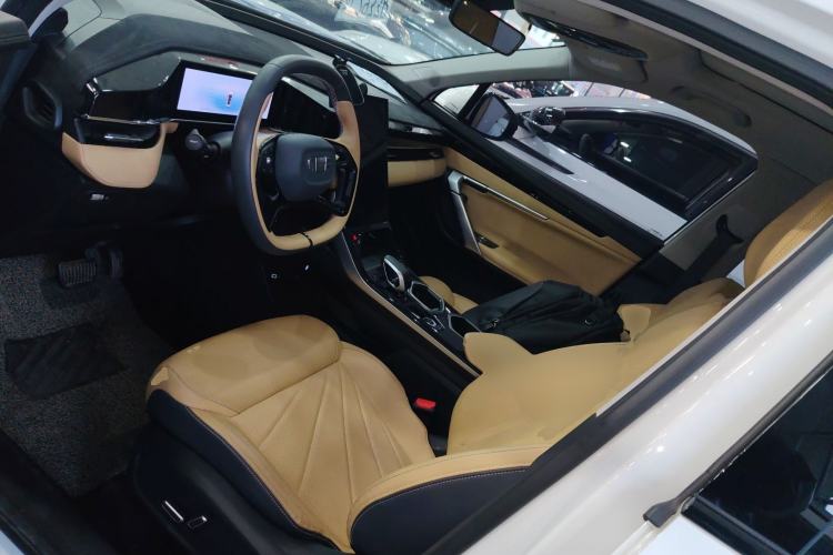 Used Geely Auto FX11 2023 1.5TD DCT Prestige Edition