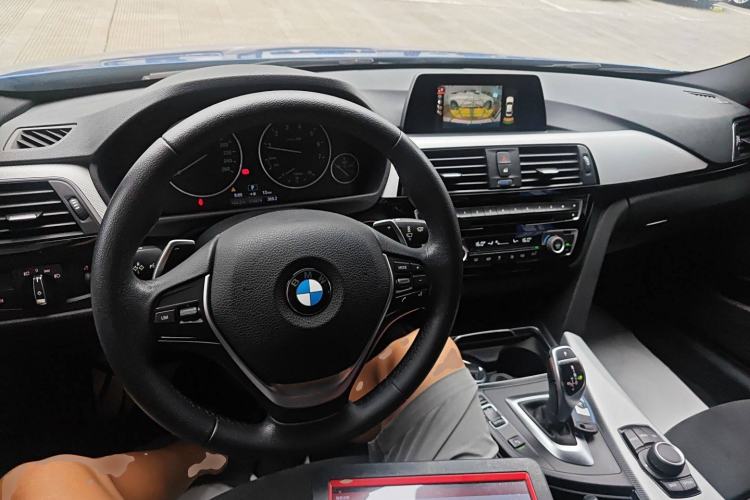 Used BMW 3 Series 2017 320i M Sport
