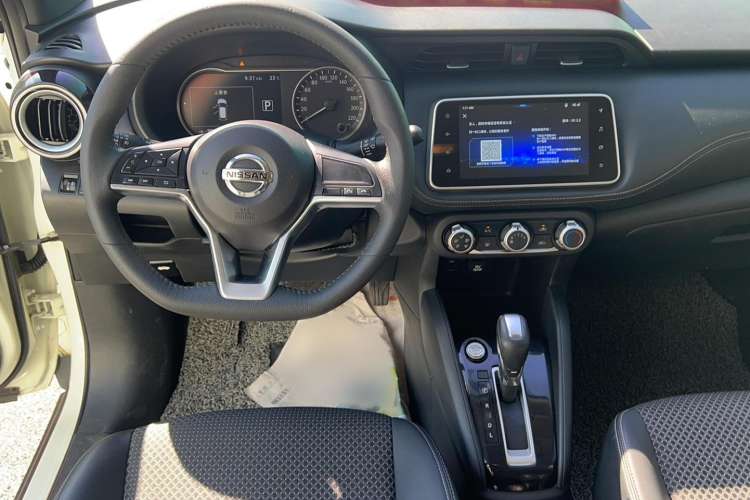 Used Nissan Kicks 2019 1.5L CVT Smart Connect Luxury Edition
