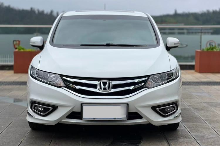 Used Honda Jade 2013 1.8L CVT Luxury Edition 5 seats
