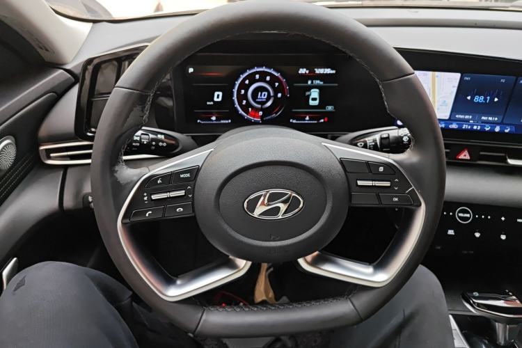 Used Hyundai Elantra 2021 1.5L CVT GLX Elite Edition
