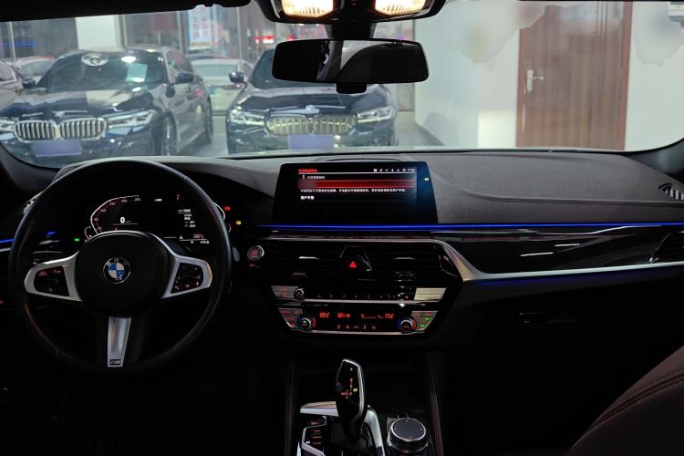 Used BMW 5 Series 2020 525Li M Sport Package
