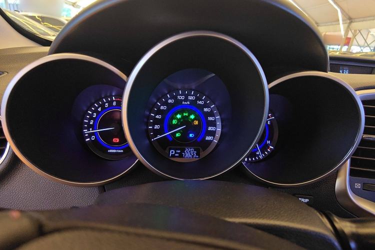 Used Changan Eado 2015 1.6L Automatic Junku Model China IV Standard
