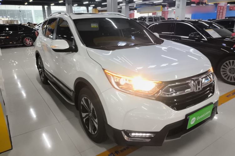 Used Honda CR-V 2017 240TURBO CVT Front-Wheel Drive Fashion Edition