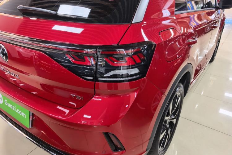 Used Volkswagen T-ROC 2023 300TSI DSG Two-Wheel-Drive Chen Guang Edition