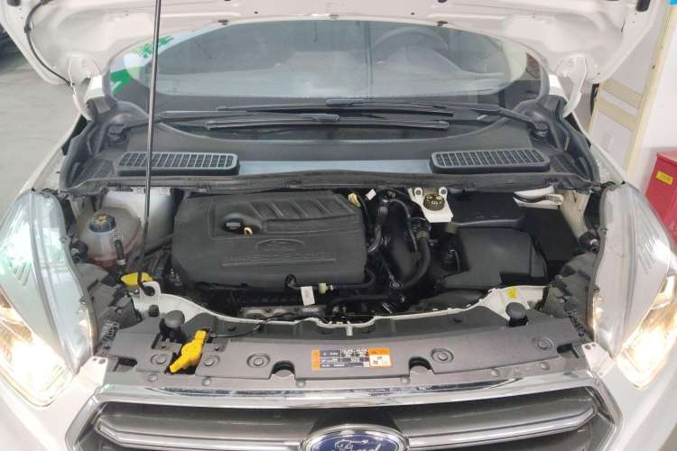 Used Ford Kuga 2019 EcoBoost 180 Two-Wheel-Drive Platinum Edition China VI Standard
