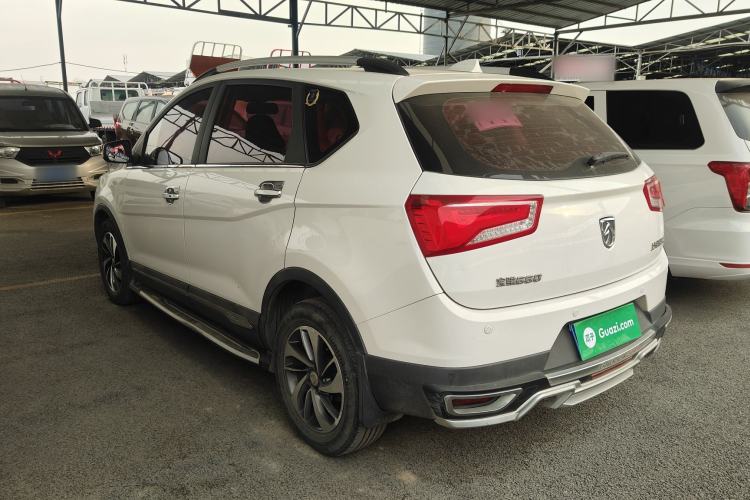 Used Baojun 560 2016 1.8L iAMT Luxury Model