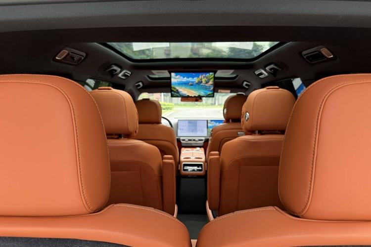 Used Li Auto L9 2022 Max model
