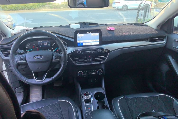 Used Ford Focus 2019 Two-Door EcoBoost 125 Automatic Trendy Model China V Standard