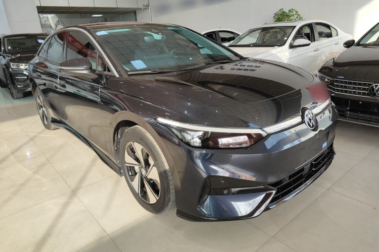 Used Volkswagen ID.7 VIZZION 2024 AIR model
