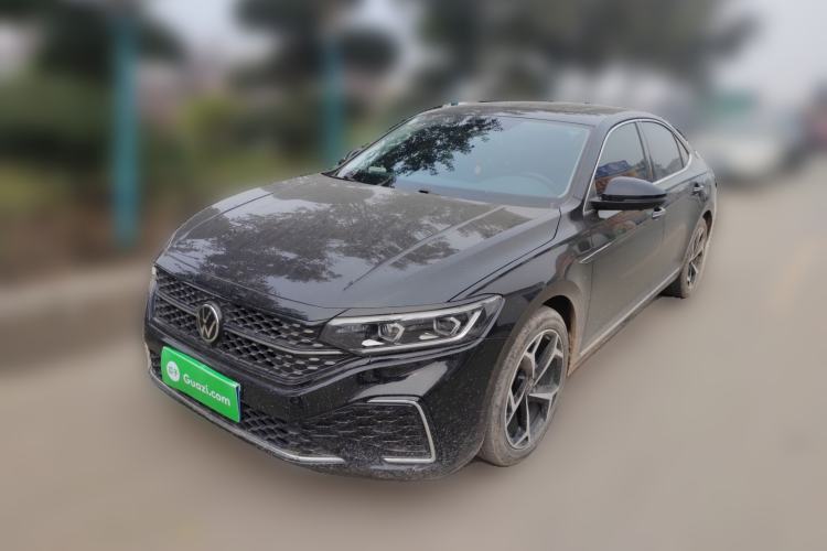 Used Volkswagen Passat 2024 380TSI Starry Dragon Edition