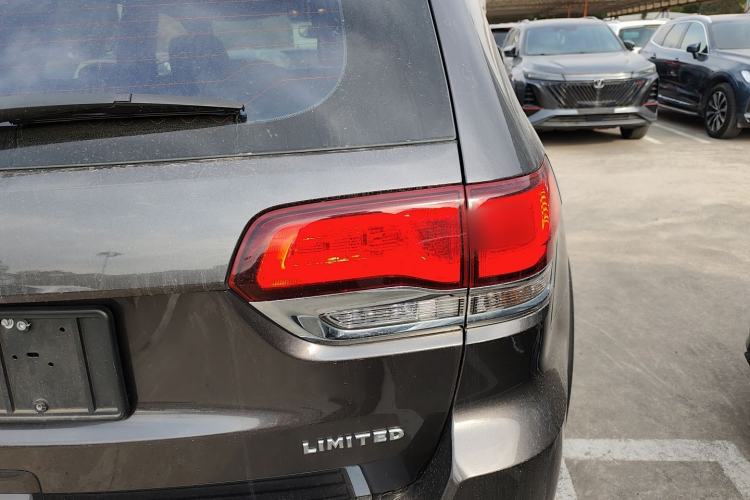 Used  Grand Cherokee 2021 3.0L 80th Anniversary Edition
