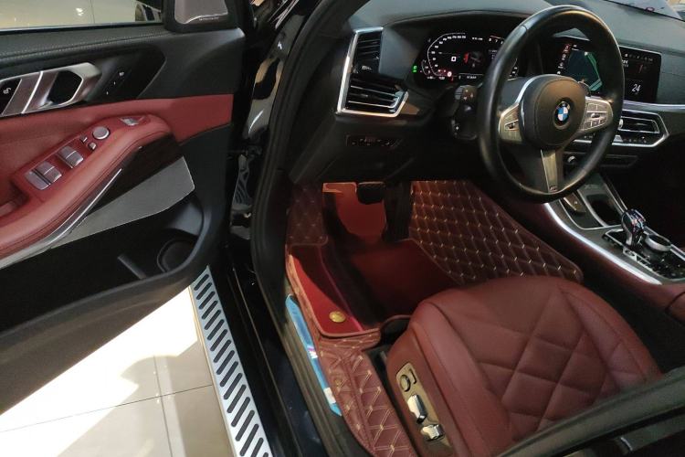 Used BMW X5 2022 Restyled xDrive 40Li M Sport Package
