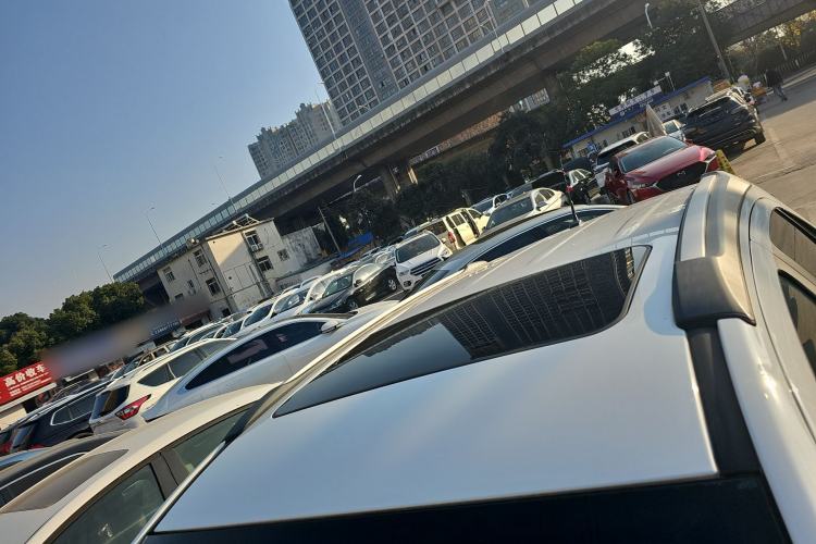 Used Buick Encore 2015 1.4T Automatic Two-Wheel Drive Urban Elite Version
