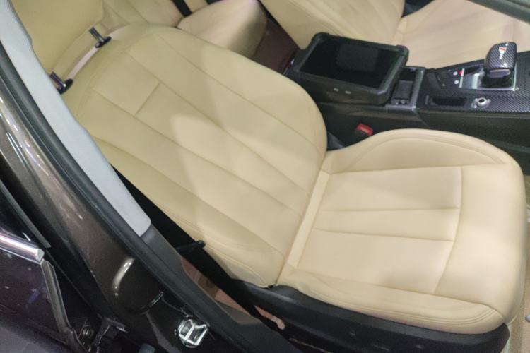 Used Audi A4L 2019 40 TFSI Ambition China VI