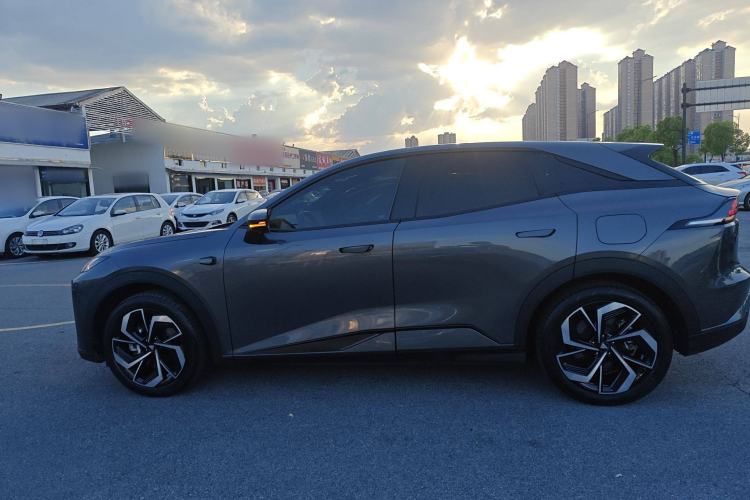 Used  S07 2024 215Max Qiankun Intelligent Driving ADS SE Range-Extended Version
