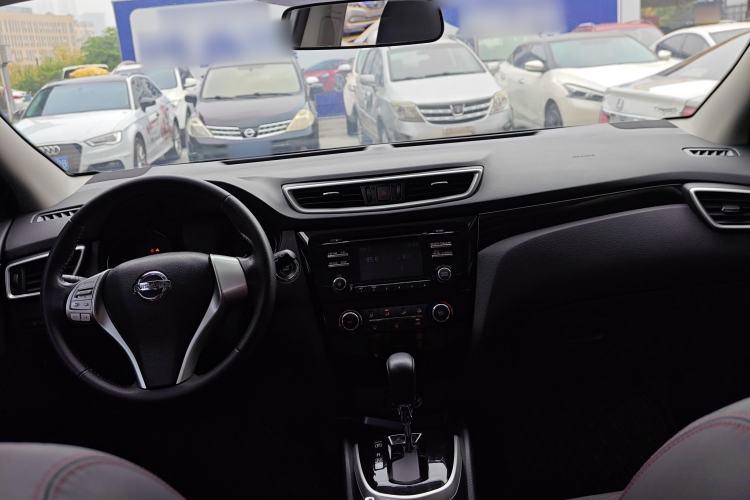 Used Nissan Qashqai 2016 2.0L CVT Luxury Edition