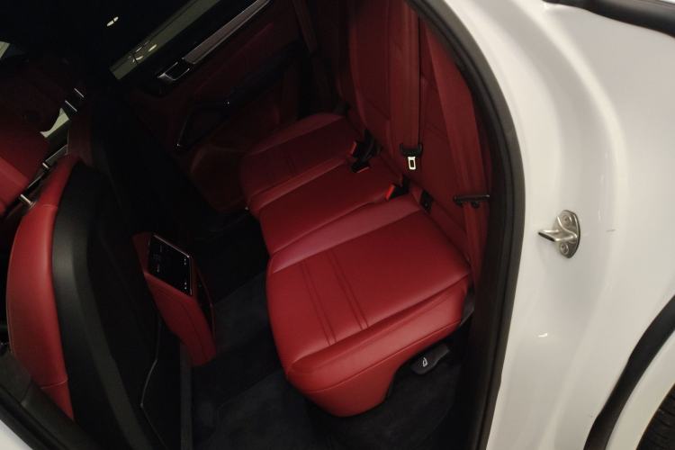 Used Porsche Cayenne E-Hybrid 2023 Cayenne E-Hybrid 2.0T Platinum Edition