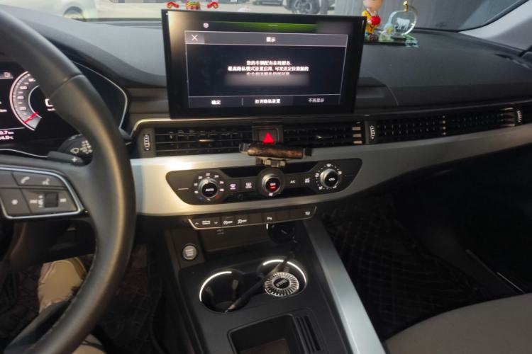 Used Audi A4L 2024 40 TFSI Fashion Dynamic Model