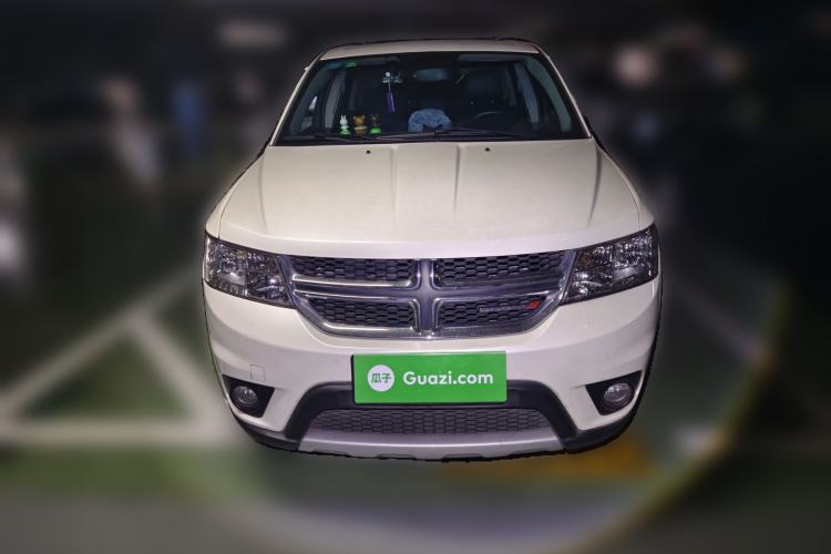 Used Dodge Journey 2013 2.4L Two-Wheel Drive Luxury Version