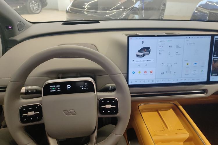 Used Li Auto Li Auto i8 2025 Standard Edition