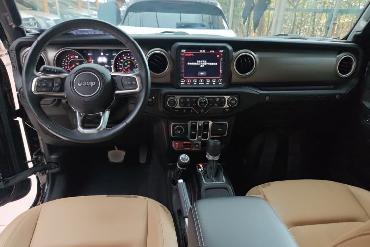 Used  Wrangler 2018 2.0T Rubicon Four-Door Edition
