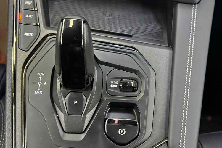 Used Lynk & Co 01 2023 2.0TD Four-Wheel Drive Dark Night Edition
