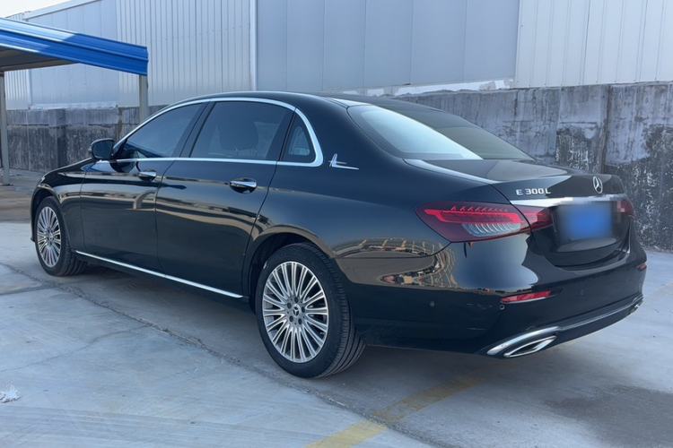 Used Mercedes-Benz E-Class 2022 Revised Version E 300 L Fashion Edition

