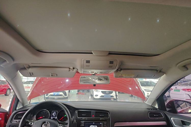 Used Volkswagen Golf 2018 1.6L Automatic Comfort Model
