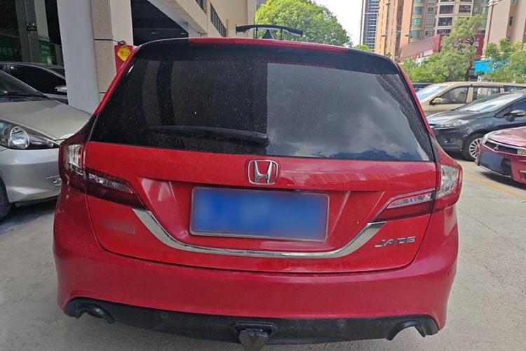 Used Honda Jade 2013 1.8L automatic Comfort version 5 seats