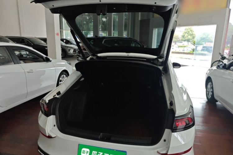 Used Volkswagen Lamando 2025 Lavida L 280TSI DSG Cool & Spicy Edition
