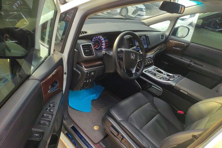 Used Honda Odyssey 2017 2.4L Supreme Edition
