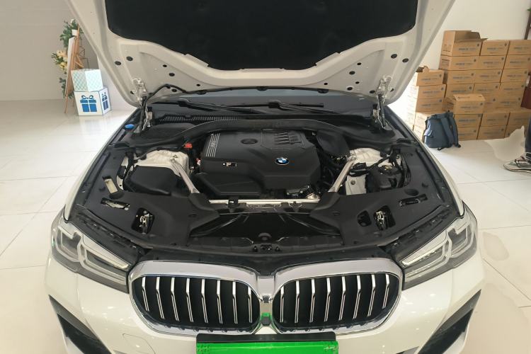 Used BMW 5 Series 2022 Second Facelift 525Li M Sport Package