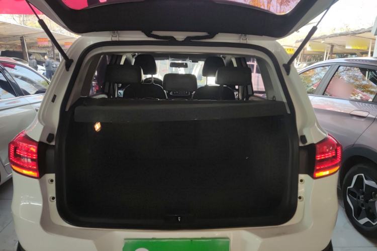 Used Volkswagen Tiguan 2017 300TSI Automatic Two-Wheel Drive Silk Road Luxury Edition
