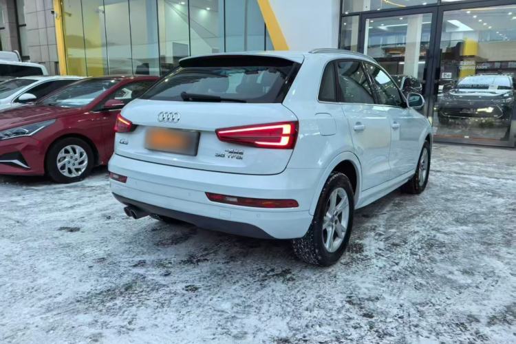 Used Audi Q3 2017 35 TFSI Fashion Model
