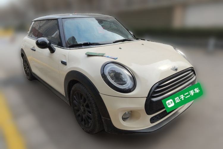 Used  MINI 2016 1.5T COOPER
