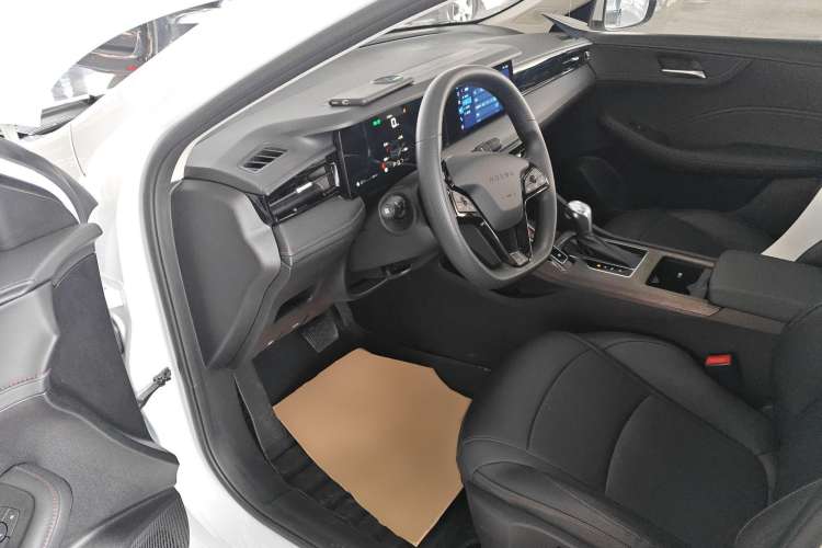 Used Roewe i5 2023 1.5L CVT Luxury Edition
