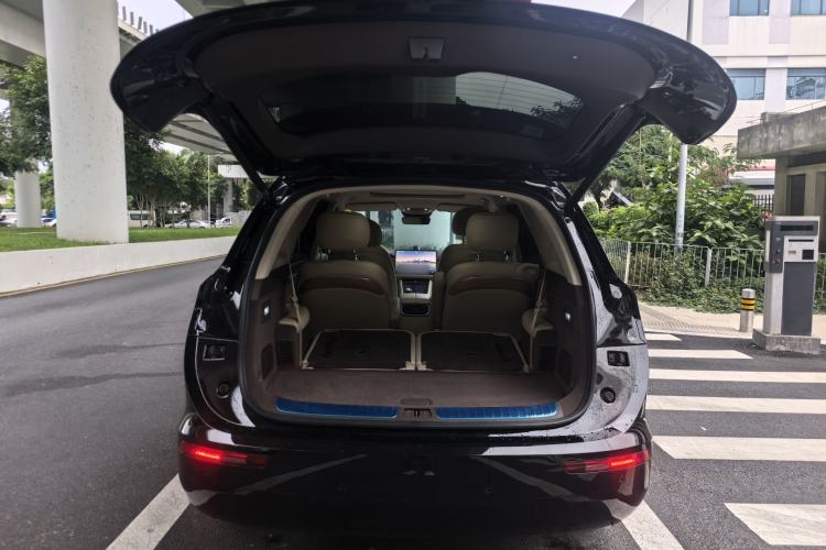 Used Hima AITO M7 2024 1.5T Rear-Drive Plus Version 6 Seats
